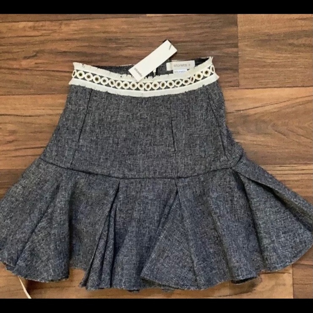 Storets Gray Ruffle Harin Skirt XS/Small NWT